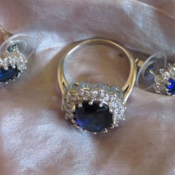 Vintage Princess DIANA Style Ring & Earrings Set Faux Stones (K310) - Picture 2 of 5